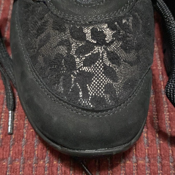 WALDLAUFER “WEITE K” BLACK FLORAL PATTERN SNEAKERS - Picture 3 of 14